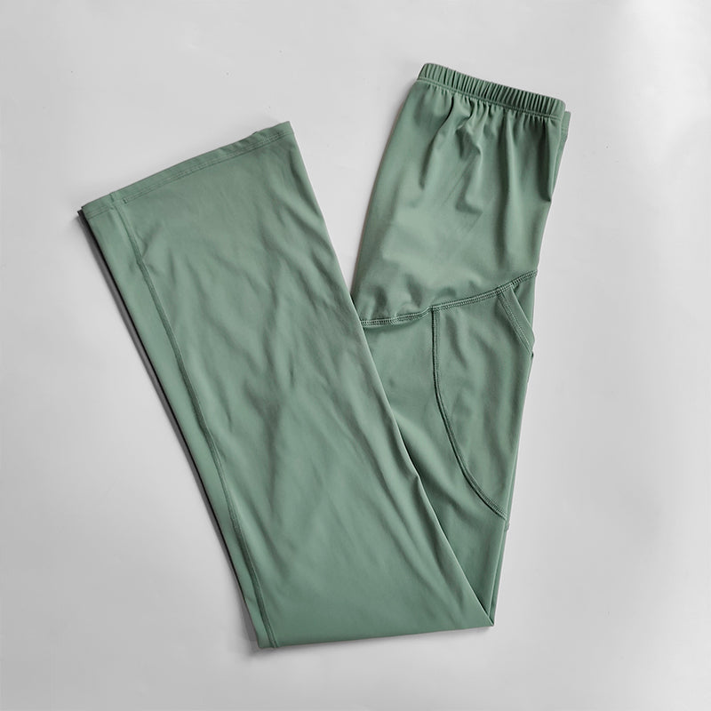 Loose and casual flared pants for pregnant women